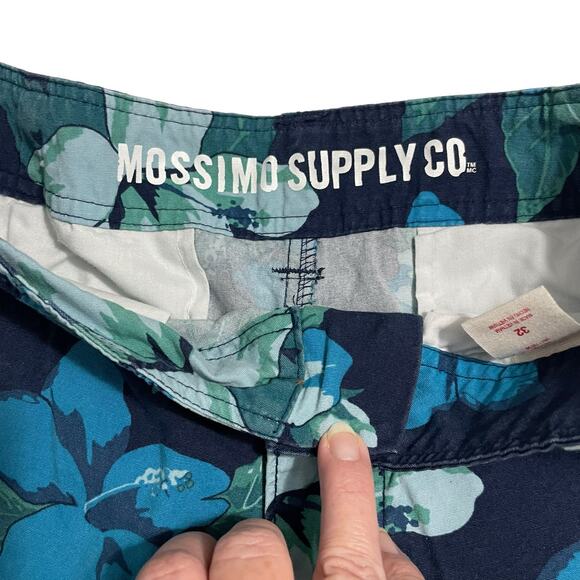 Mossimo Shorts Mens Size 32 Blue Chino Hawaiian Floral Flat Front 10" Inseam - Picture 4 of 8